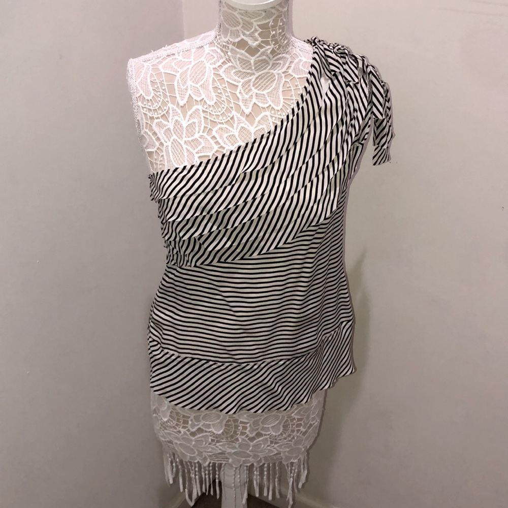 NWOT BCBGMaxazria one shoulder